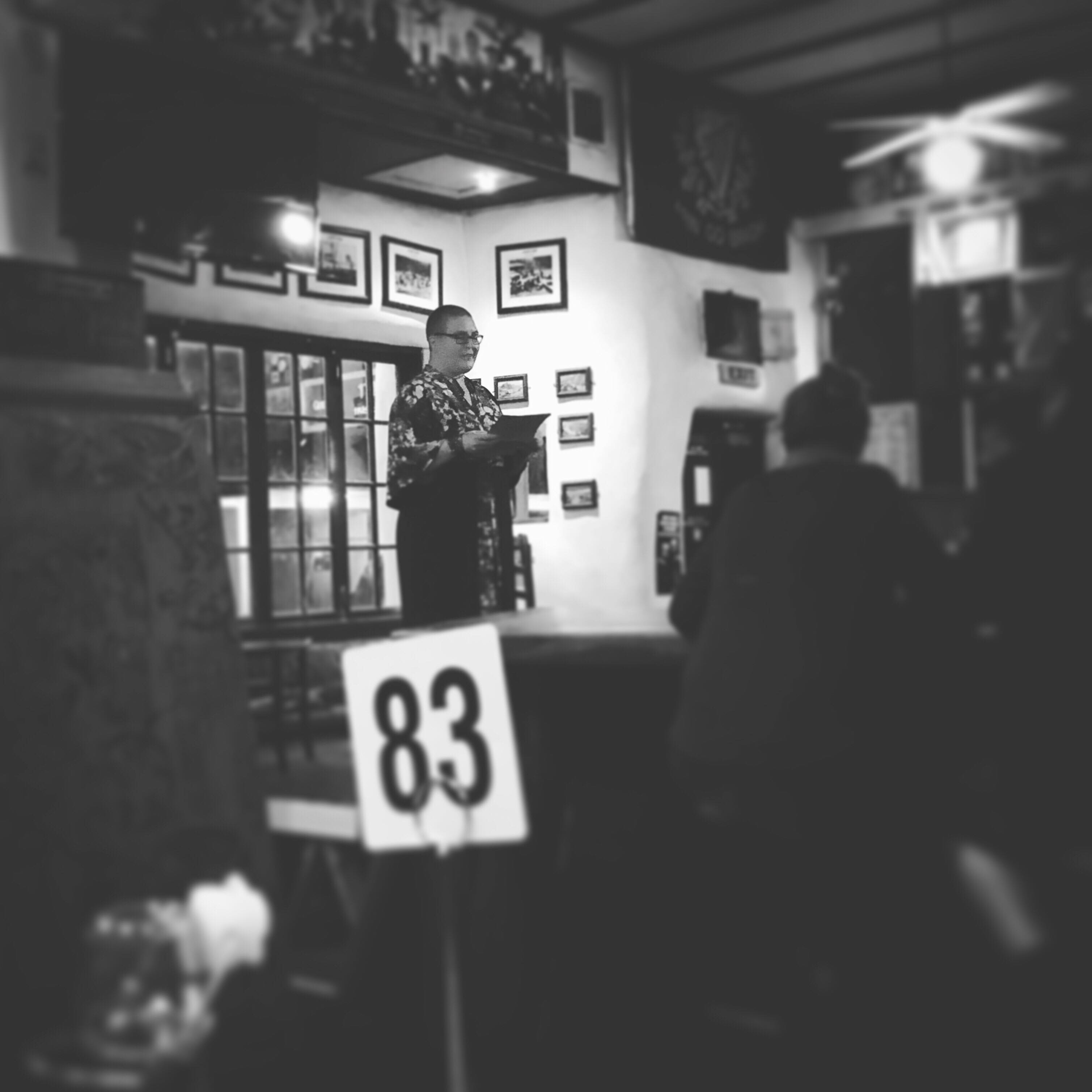 Murray's Irish Pub reading